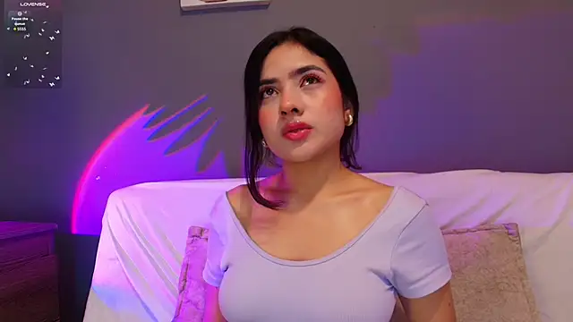 adara johnson   online show from 29, 5, 2026