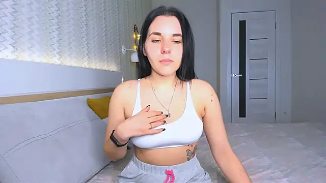 Kate Ree online show from 24, 1, 2025