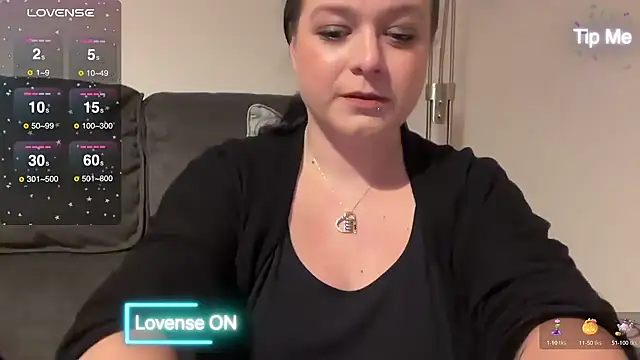 NaughtyWifeUK online show from 6, 12, 2024