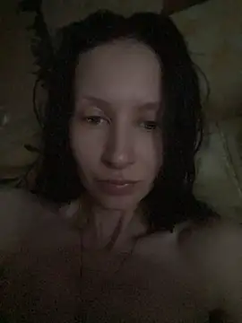 Snapshot of Starry_Siren chatting on 25, 4, 2026 Starry Siren online show from 25, 4, 2026