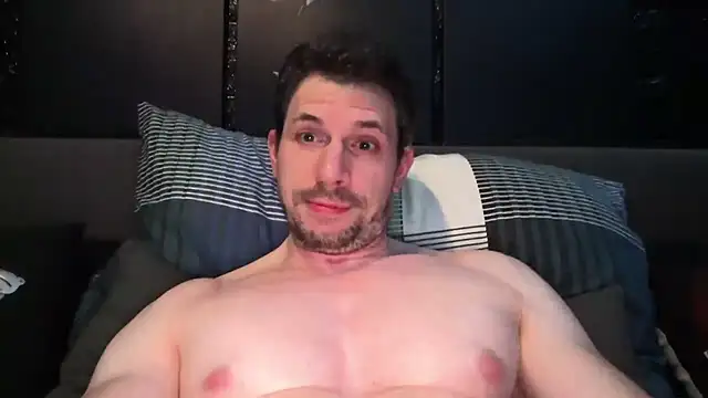 Snapshot of dreamwallker21 chatting on 20, 12, 2025 dreamwallker21 online show from 20, 12, 2025