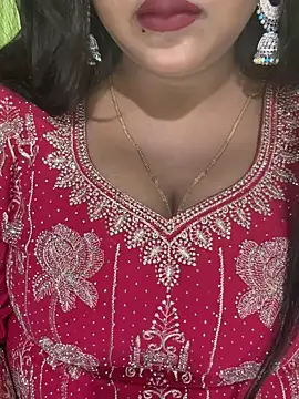Snapshot of Ayesha_mahi chatting on 6, 5, 2026 Ayesha mahi online show from 6, 5, 2026