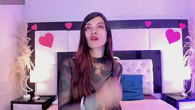 Snapshot of Maddissonlove chatting on 12, 2, 2025 Maddissonlove online show from 12, 2, 2025