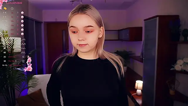 Snapshot of ZaraCreedon chatting on 20, 1, 2025 ZaraCreedon online show from 20, 1, 2025