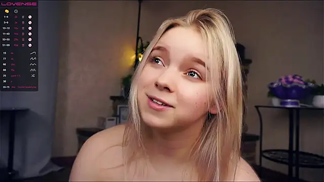 Snapshot of ZaraCreedon chatting on 6, 3, 2025 ZaraCreedon online show from 6, 3, 2025