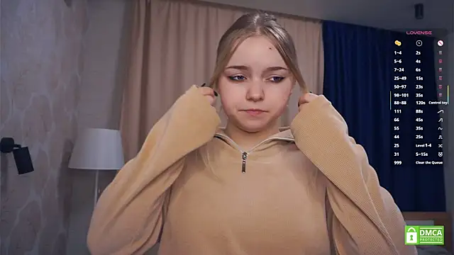 Snapshot of ZaraCreedon chatting on 24, 11, 2025 ZaraCreedon online show from 24, 11, 2025