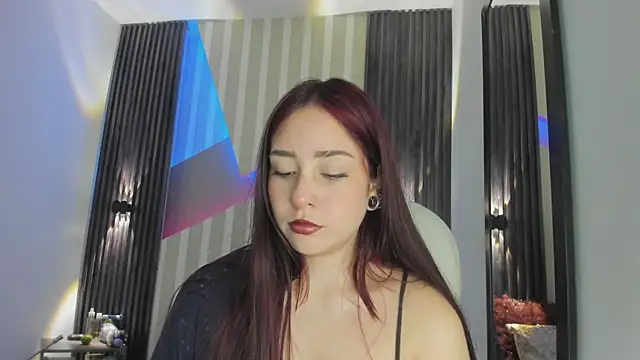 emily layton online show from 15, 12, 2025