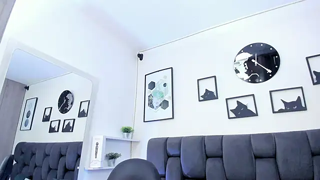 Snapshot of Alison_Chan_ chatting on 27, 2, 2025 Alison Chan online show from 27, 2, 2025
