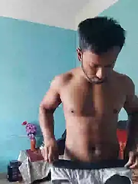 HunkyAriyan online show from 17, 1, 2025