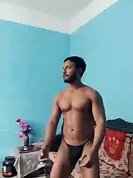 HunkyAriyan online show from 31, 1, 2025