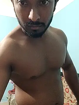 HunkyAriyan online show from 6, 3, 2025