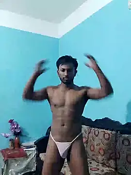 HunkyAriyan online show from 19, 3, 2025