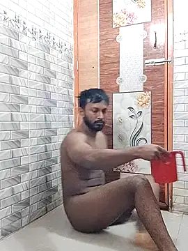 HunkyAriyan online show from 17, 9, 2025