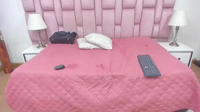 melody brunnet online show from 18, 3, 2025