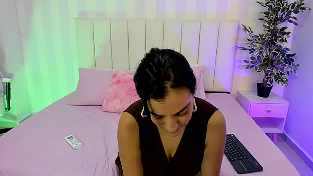 Snapshot of Ada_Monroe10 chatting on 13, 1, 2025 Ada Monroe10 online show from 13, 1, 2025