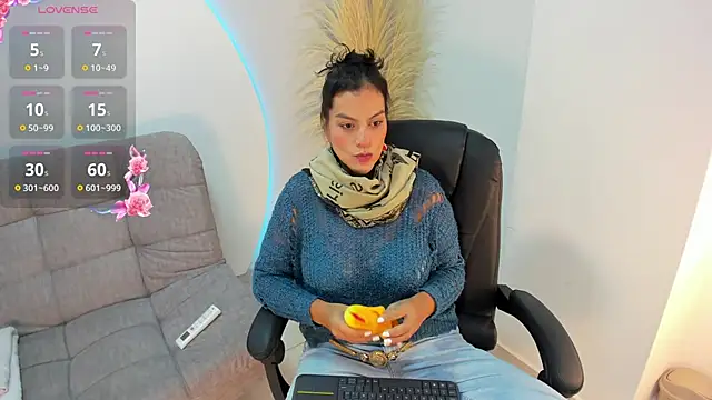 Snapshot of Ada_Monroe10 chatting on 9, 9, 2025 Ada Monroe10 online show from 9, 9, 2025