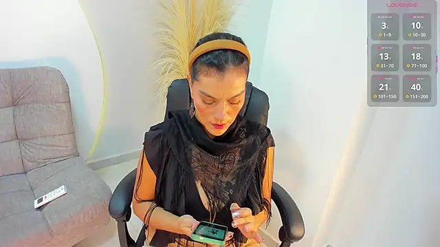 Snapshot of Ada_Monroe10 chatting on 22, 10, 2025 Ada Monroe10 online show from 22, 10, 2025