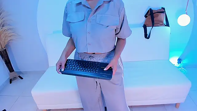 Snapshot of Ada_Monroe10 chatting on 11, 11, 2025 Ada Monroe10 online show from 11, 11, 2025