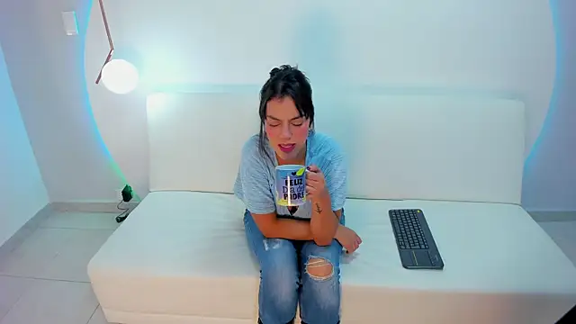 Snapshot of Ada_Monroe10 chatting on 5, 12, 2025 Ada Monroe10 online show from 5, 12, 2025