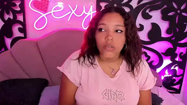 horny babyss online show from 28, 2, 2025