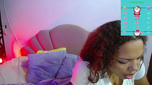 Snapshot of horny_babyss chatting on 19, 12, 2025 horny babyss online show from 19, 12, 2025