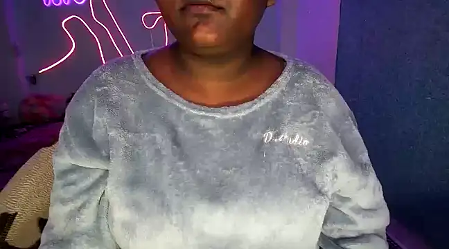 Snapshot of expression_queen chatting on 19, 1, 2025 expression queen online show from 19, 1, 2025