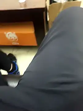 huzi518 online show from 11, 9, 2025