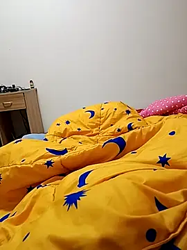 huzi518 online show from 15, 4, 2026