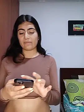 miakhalifaaa  online show from 17, 7, 2026