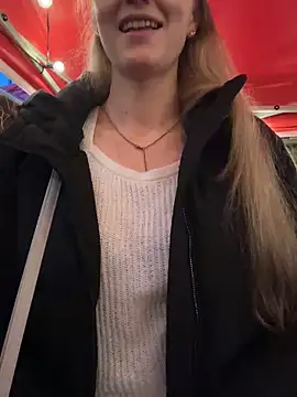 Snapshot of godspot_ chatting on 3, 12, 2025 godspot online show from 3, 12, 2025