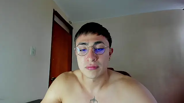 Leoknight online show from 6, 2, 2025