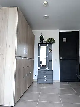 Kiitygirl online show from 13, 12, 2025