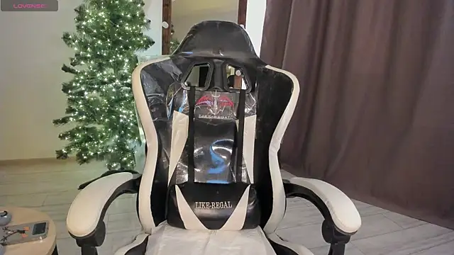 Lana Younes online show from 19, 12, 2024