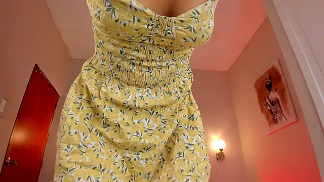 Snapshot of dani_skinny_ chatting on 27, 2, 2025 dani skinny online show from 27, 2, 2025