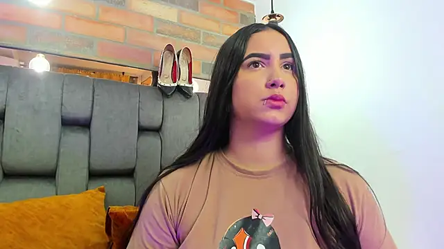 Snapshot of JESSYCORTES chatting on 9, 9, 2025 JESSYCORTES online show from 9, 9, 2025