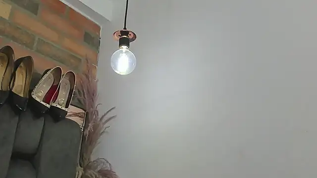 Snapshot of JESSYCORTES chatting on 17, 10, 2025 JESSYCORTES online show from 17, 10, 2025