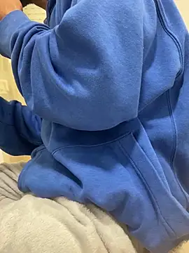 Lucascacaca online show from 4, 2, 2026