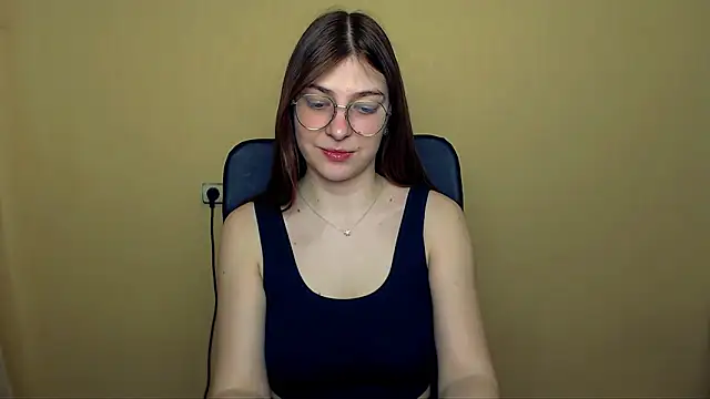 Luna Lush  online show from 14, 3, 2026