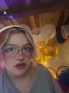 SophiaWeestt99 online show from 27, 3, 2026