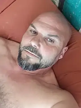 Javierchico online show from 5, 5, 2026