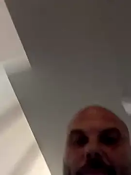 Snapshot of Javierchico chatting on 11, 6, 2026 Javierchico online show from 11, 6, 2026