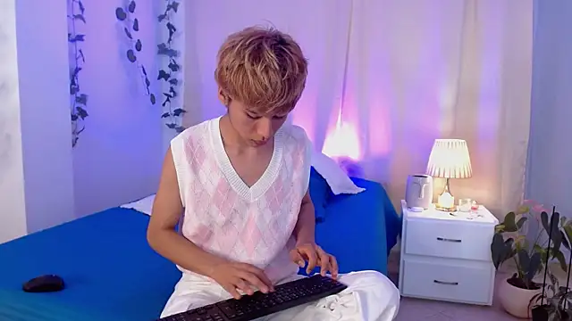 Tommyfoxboy online show from 30, 1, 2025