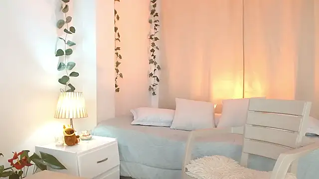 Tommyfoxboy online show from 8, 3, 2025