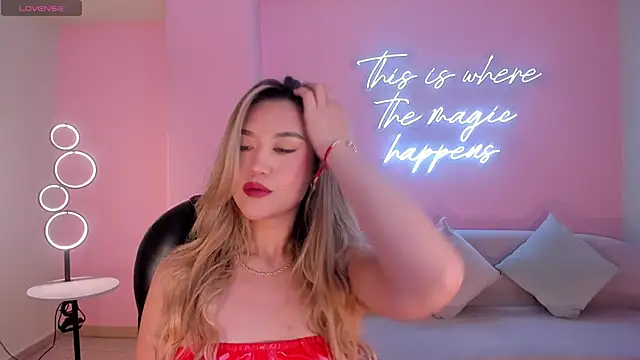 RebeccaHudson online show from 2, 3, 2026