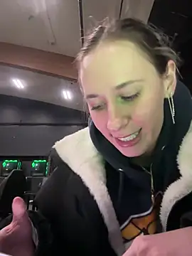 Snapshot of M1ssyk1ssy chatting on 2, 1, 2025 M1ssyk1ssy online show from 2, 1, 2025