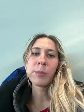 Snapshot of M1ssyk1ssy chatting on 3, 1, 2025 M1ssyk1ssy online show from 3, 1, 2025