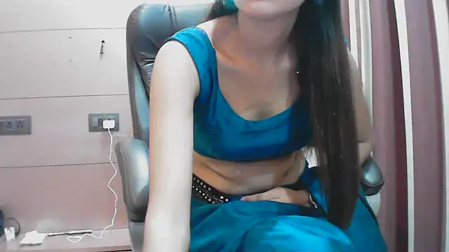 Snapshot of collage_hoty chatting on 13, 9, 2025 collage hoty online show from 13, 9, 2025