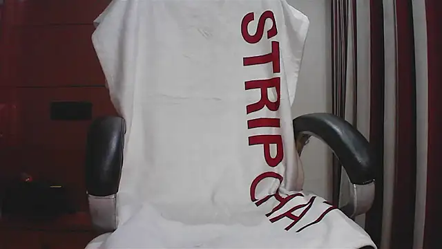 Snapshot of collage_hoty chatting on 10, 1, 2026 collage hoty online show from 10, 1, 2026