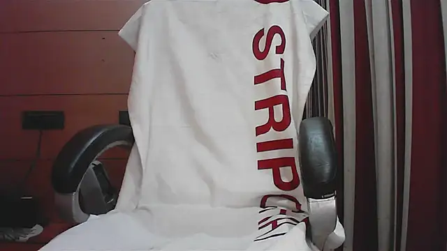 Snapshot of collage_hoty chatting on 13, 1, 2026 collage hoty online show from 13, 1, 2026