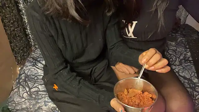 mystical zara online show from 25, 1, 2025